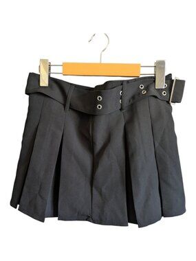 Refuge Black Pleated Skater Style Skirt Grommet Belt Size Small